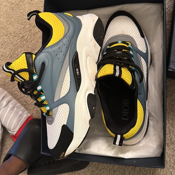 Authentic Blue white yellow Dior Designer sneakers - Picture 3 of 7